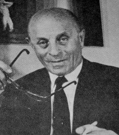 L&aacute;szl&oacute; B&iacute;r&oacute;