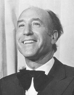 N&eacute;stor Almendros