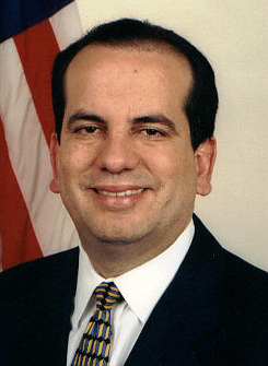 An&iacute;bal Acevedo-Vil&aacute;