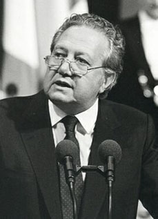 M&aacute;rio Soares