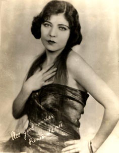 Ren&eacute;e Ador&eacute;e